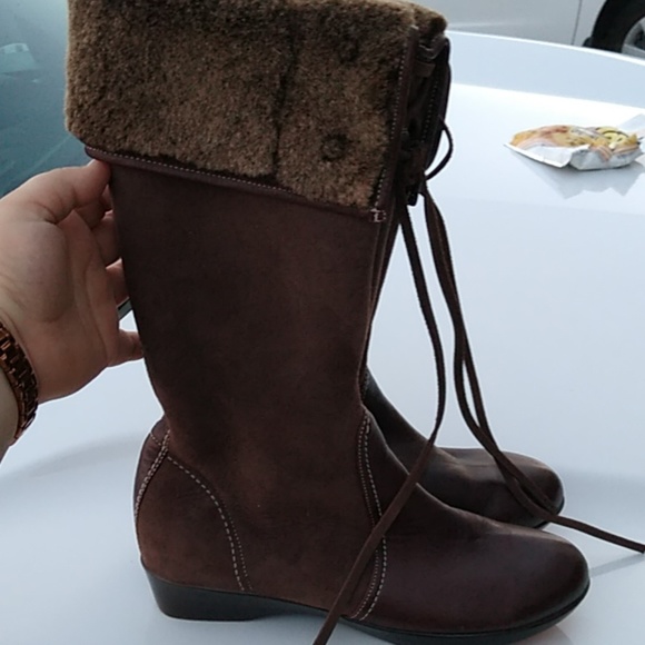 You boots by Crocs - Picture 4 of 4